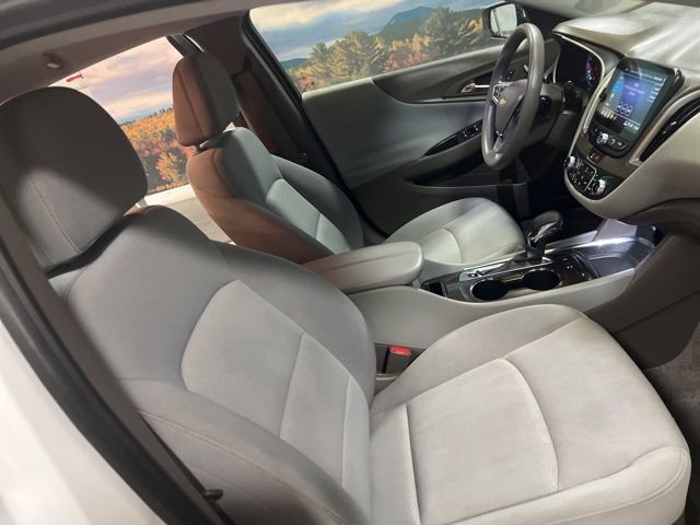 Used 2024 Chevrolet Malibu LT image 52