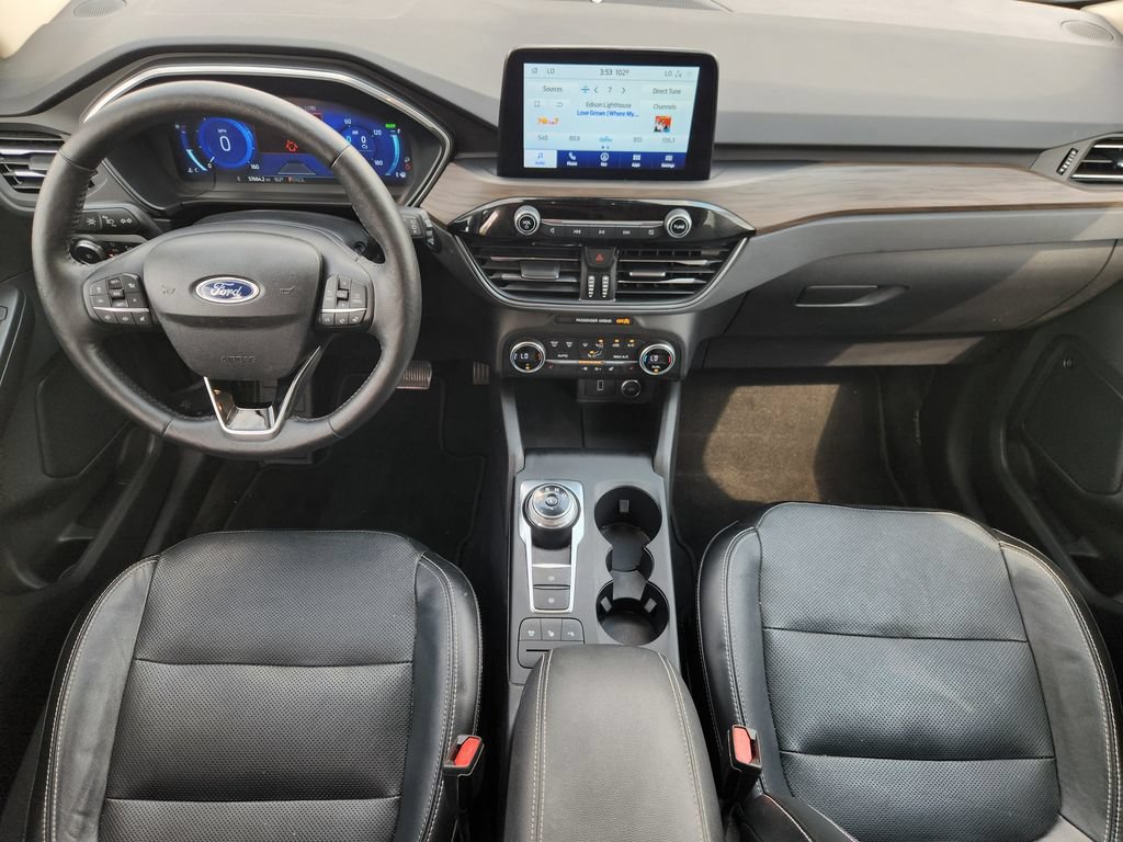 Used 2020 Ford Escape Titanium FWD image 27