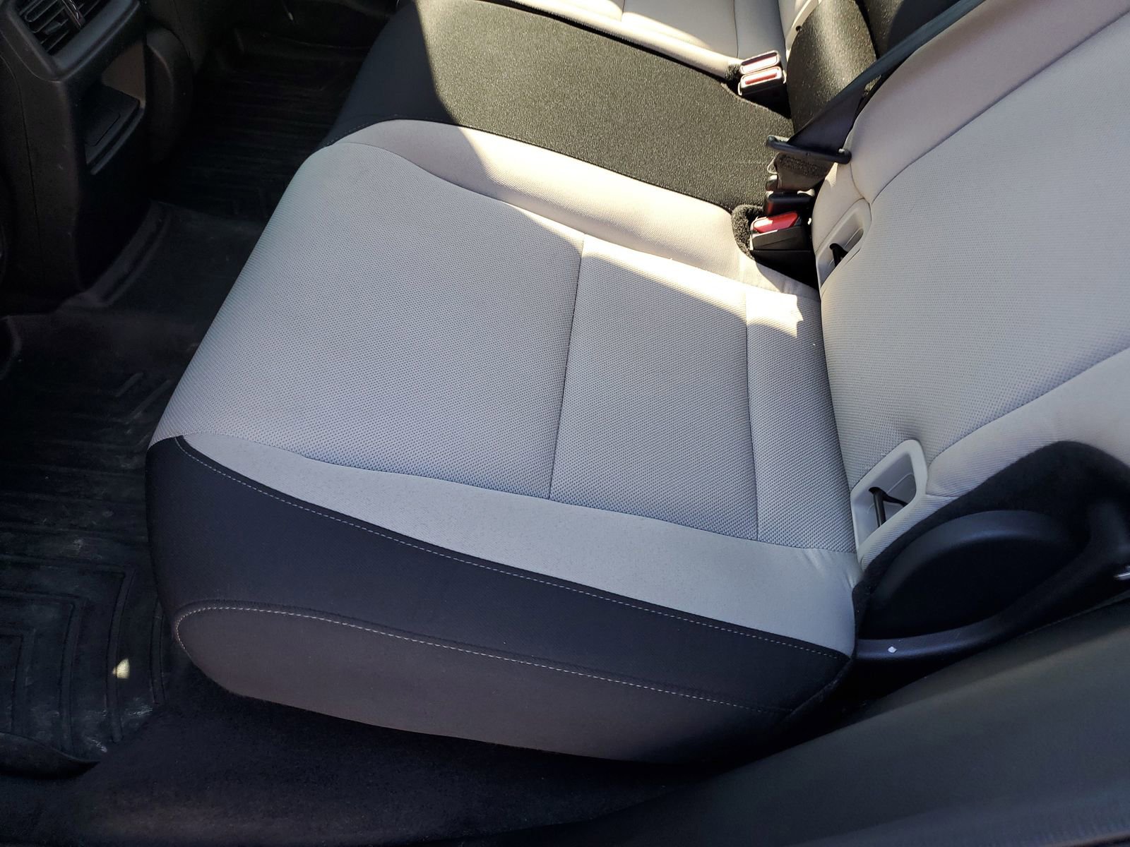 Used 2023 Honda CR-V EX image 14