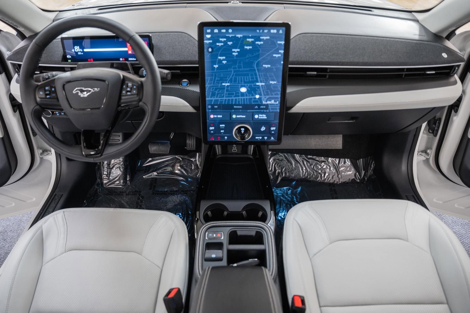 Certified 2025 Ford Mustang Mach-E Premium image 23