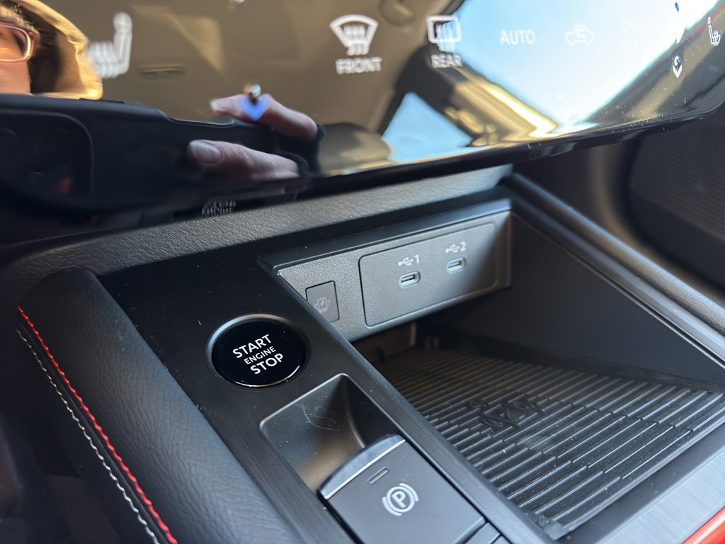 New 2026 Nissan Kicks SR image 19