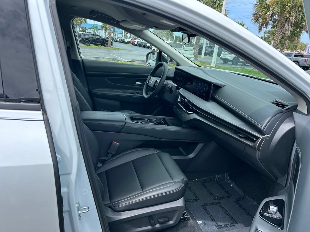 Certified 2026 Nissan Murano SV AWD/4WD image 41
