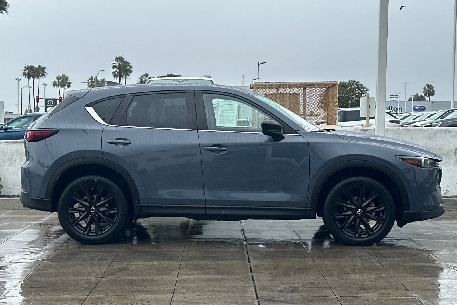 Used 2023 MAZDA CX-5 Carbon Edition image 3