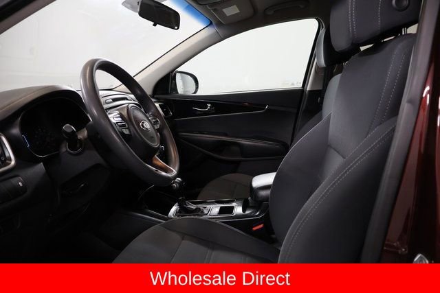 Used 2017 Kia Sorento LX image 11