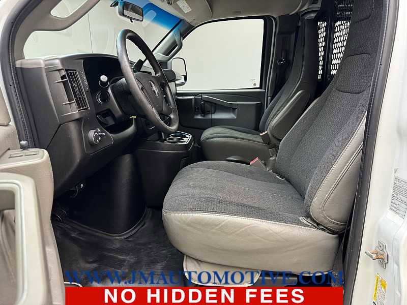 Used 2020 GMC Savana 2500 w/ Driver Convenience Package image 12
