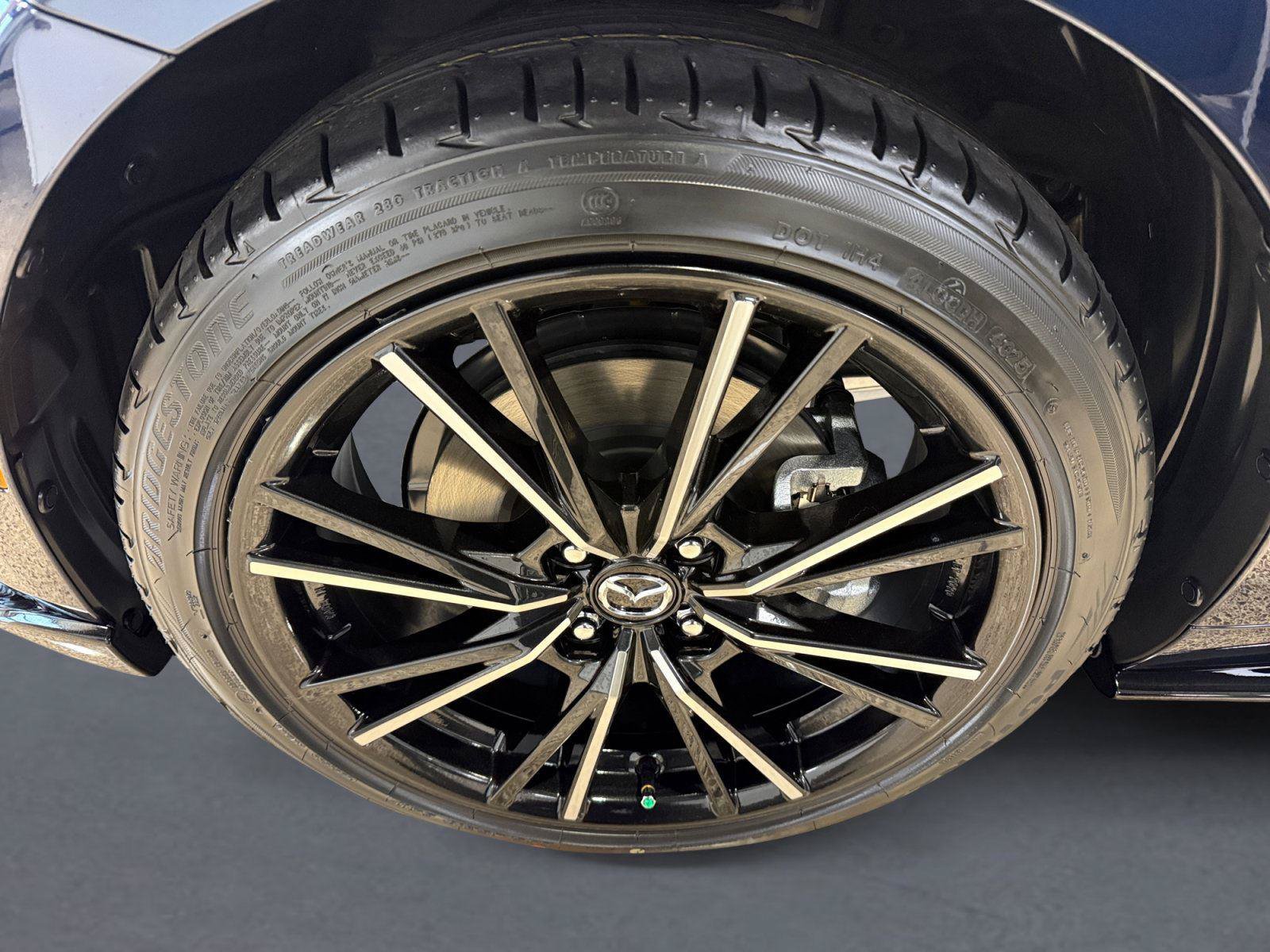 New 2025 MAZDA MX-5 Miata Grand Touring w/ Appearance Package RWD image 9