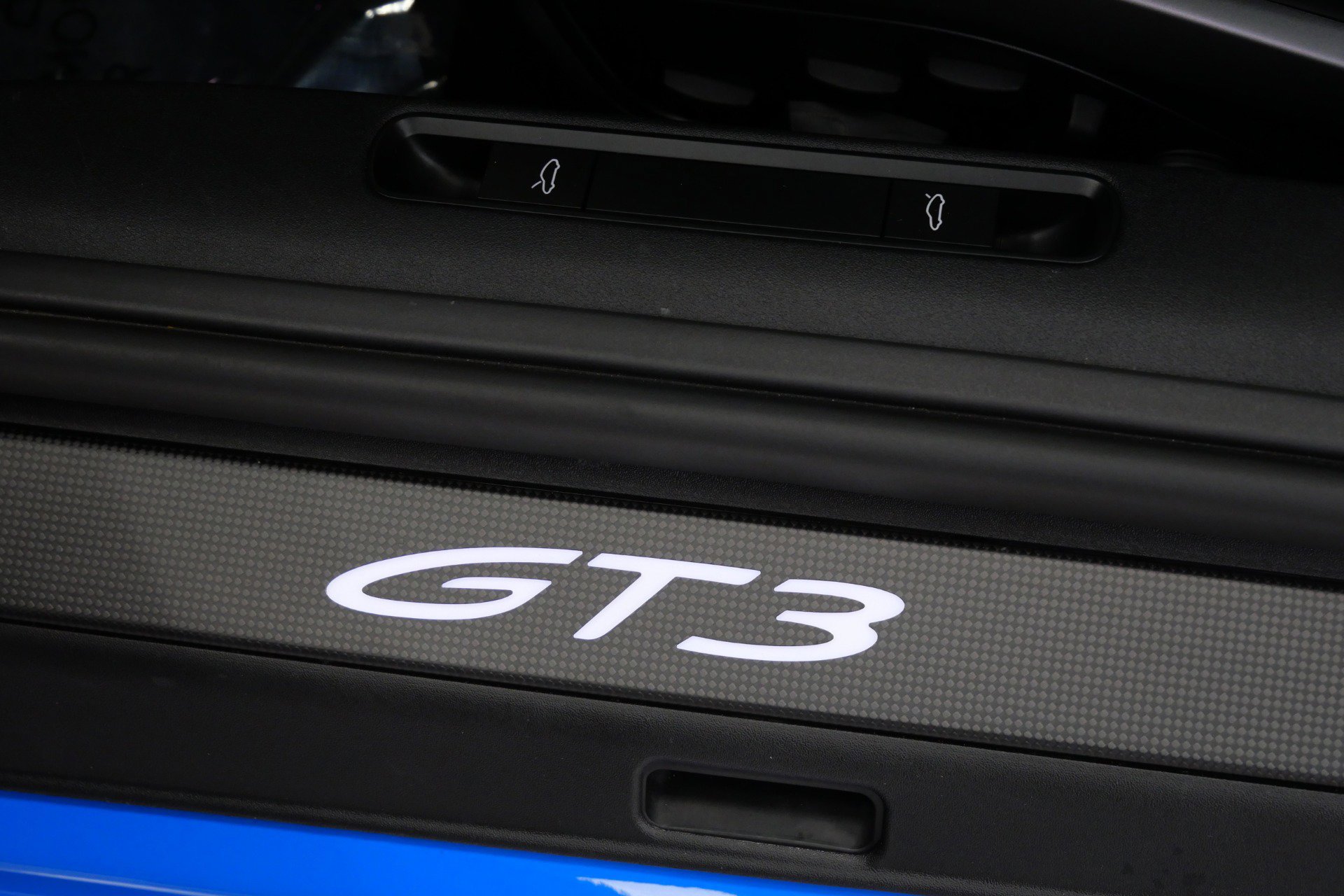 Used 2022 Porsche 911 GT3 image 32