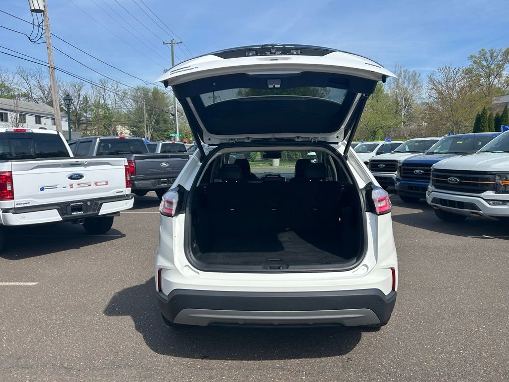 Certified 2023 Ford Edge SEL w/ Convenience Package AWD/4WD image 8
