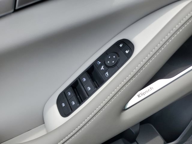 New 2027 INFINITI QX60 Luxe w/ Family Package AWD/4WD image 24