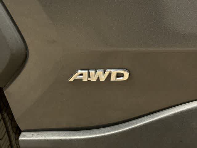 Used 2019 Toyota RAV4 Limited w/ Carpet Mat Package AWD/4WD image 29