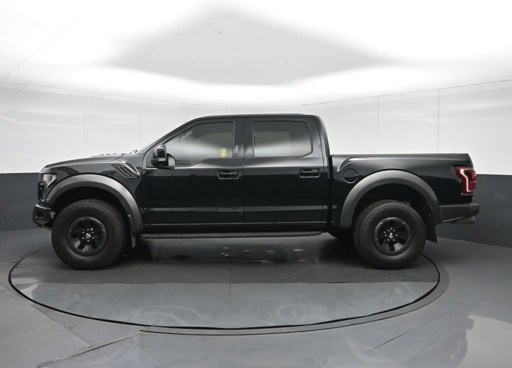 Used 2018 Ford F150 Raptor w/ Equipment Group 802A Luxury AWD/4WD image 4