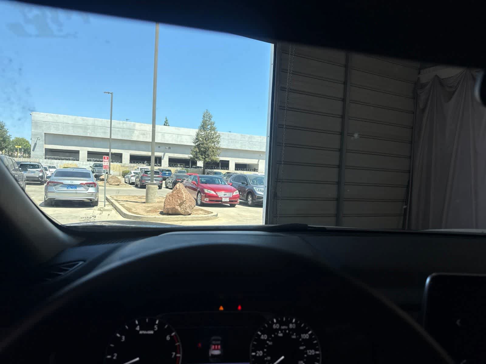 Used 2024 Nissan Rogue SV FWD image 25