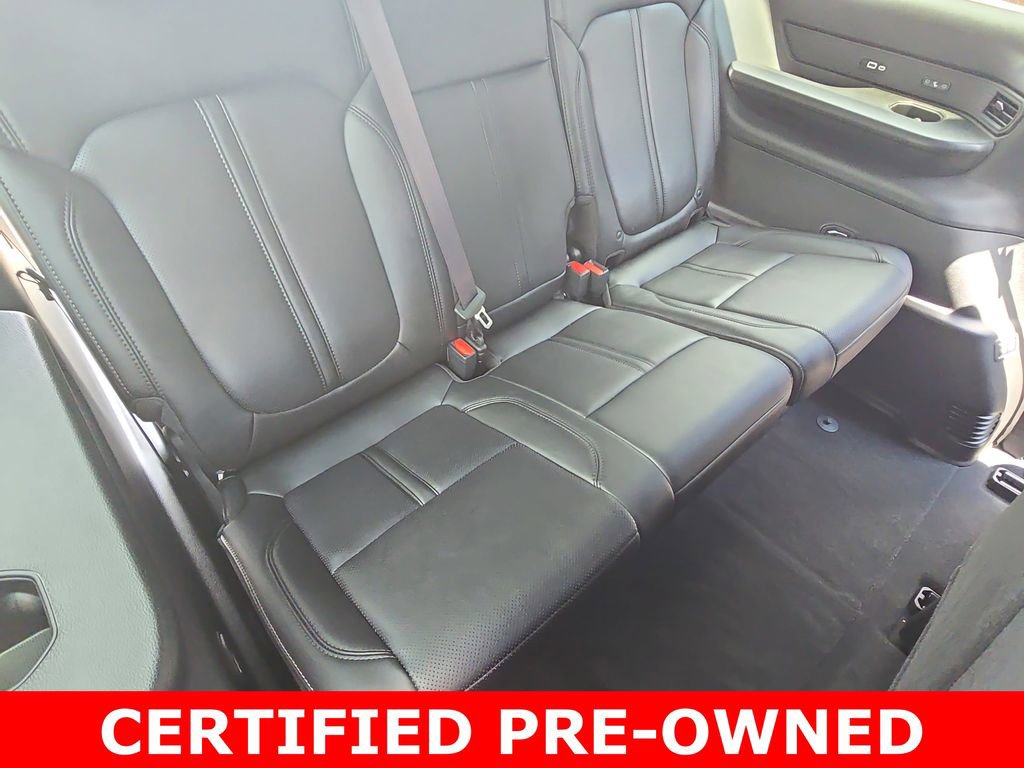 Used 2023 Jeep Wagoneer Series III w/ Preferred Equipment Group image 13