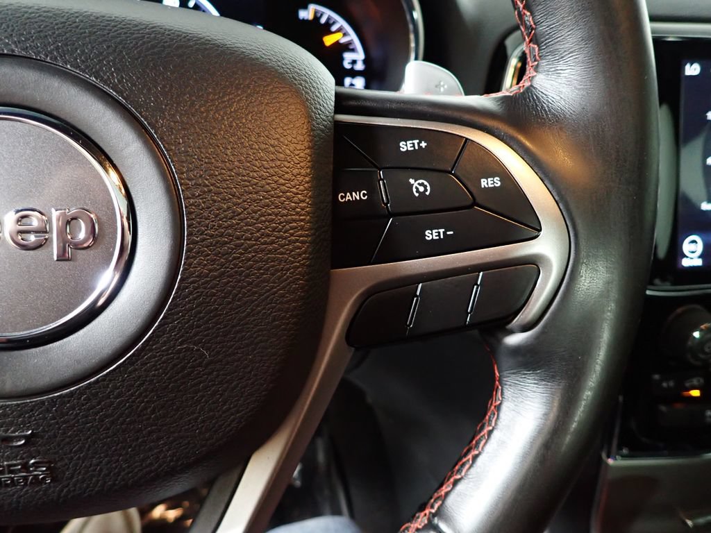 Used 2020 Jeep Grand Cherokee Trailhawk AWD/4WD image 33