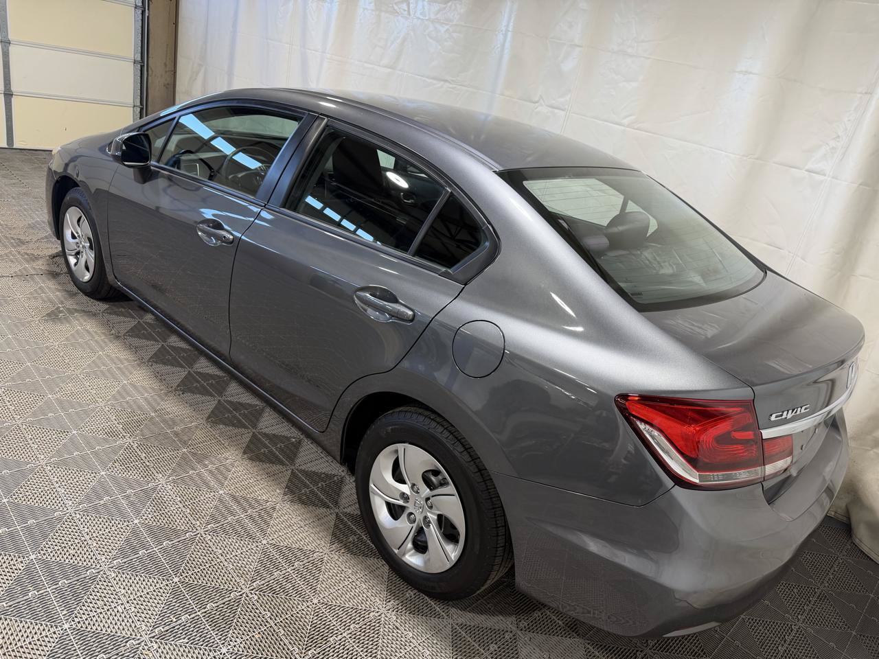Used 2013 Honda Civic LX image 4