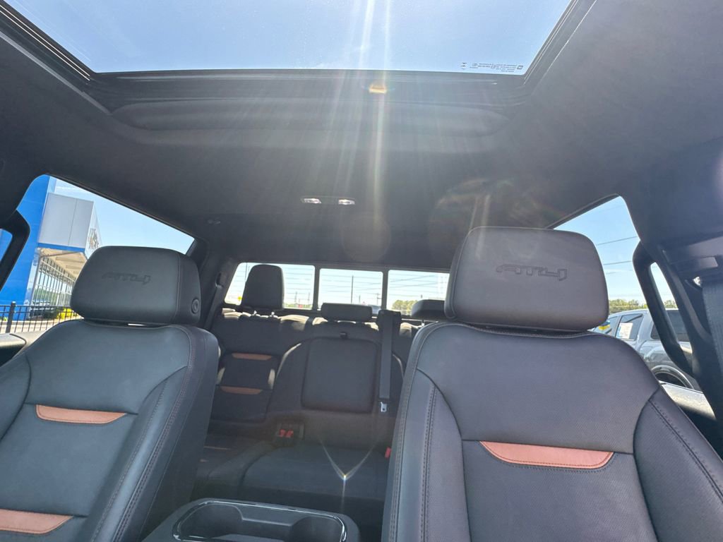Used 2023 GMC Sierra 1500 AT4 w/ AT4 Premium Package AWD/4WD image 33