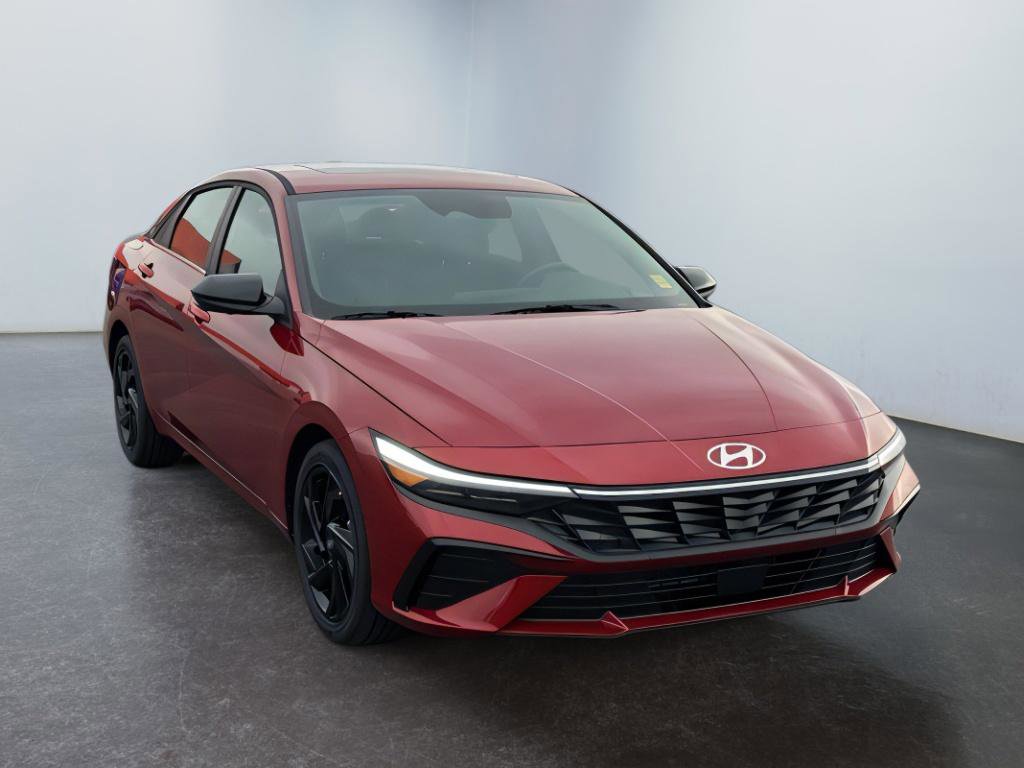 New 2026 Hyundai Elantra SEL Sport Premium image 3