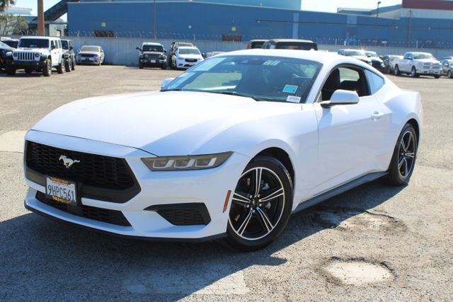 Used 2024 Ford Mustang Coupe image 10