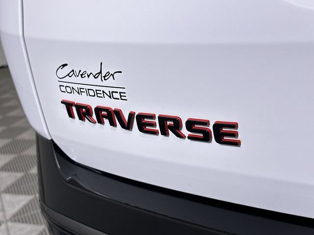 Used 2023 Chevrolet Traverse Premier w/ Redline Edition FWD image 32