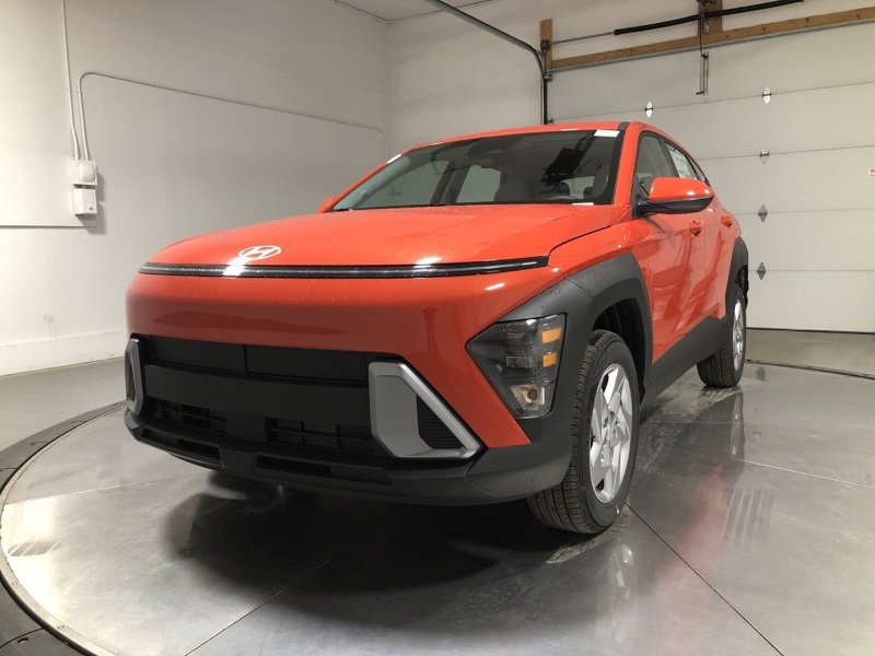 New 2026 Hyundai Kona SE image 3