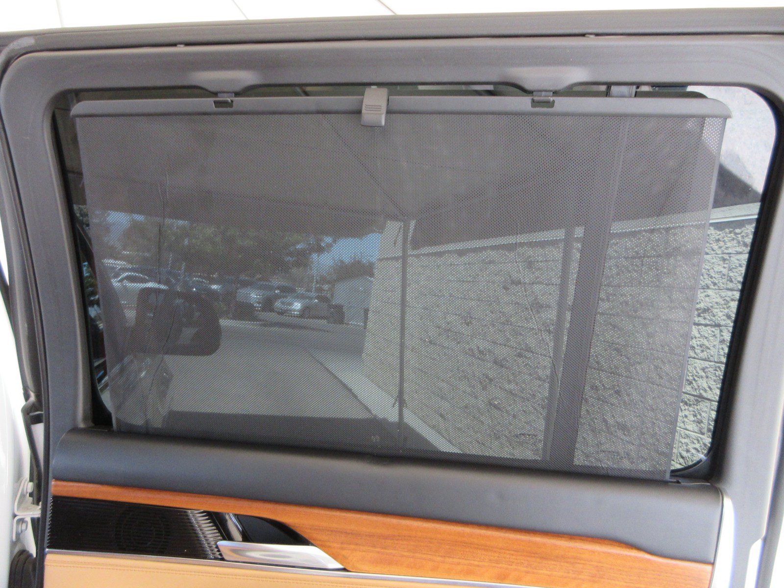 Used 2022 Jeep Grand Wagoneer Series III w/ Rear Seat Video Group 1 AWD/4WD image 23