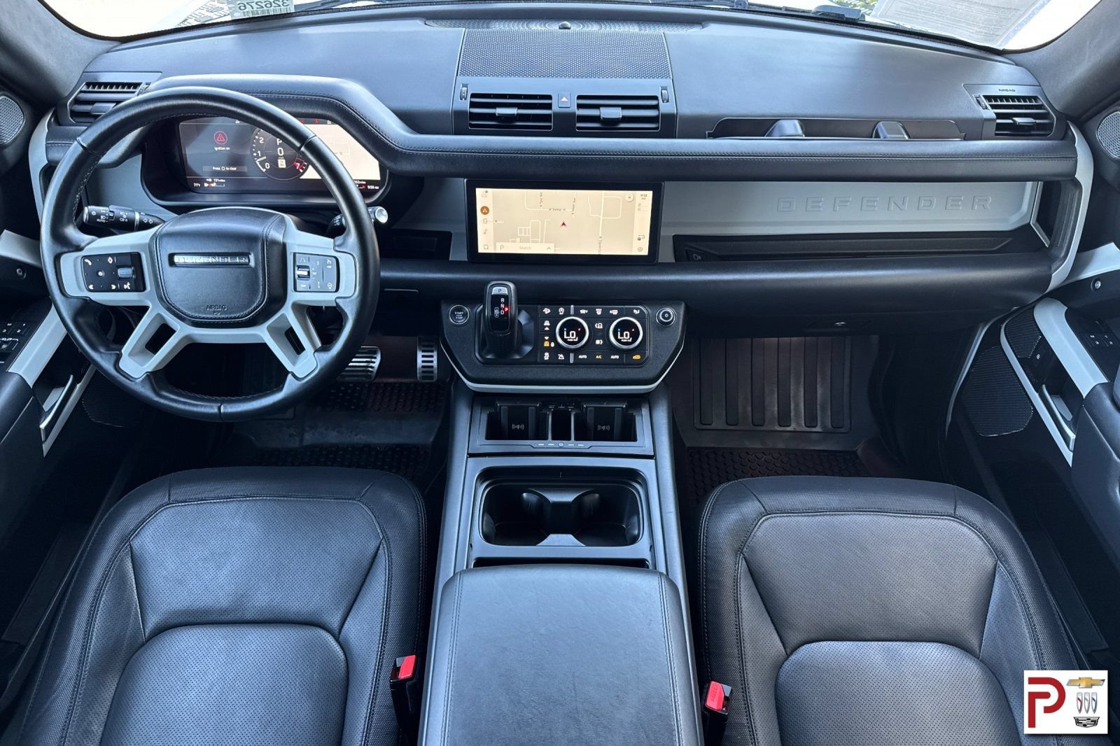 Used 2023 Land Rover Defender 90 X-Dynamic SE AWD/4WD image 14