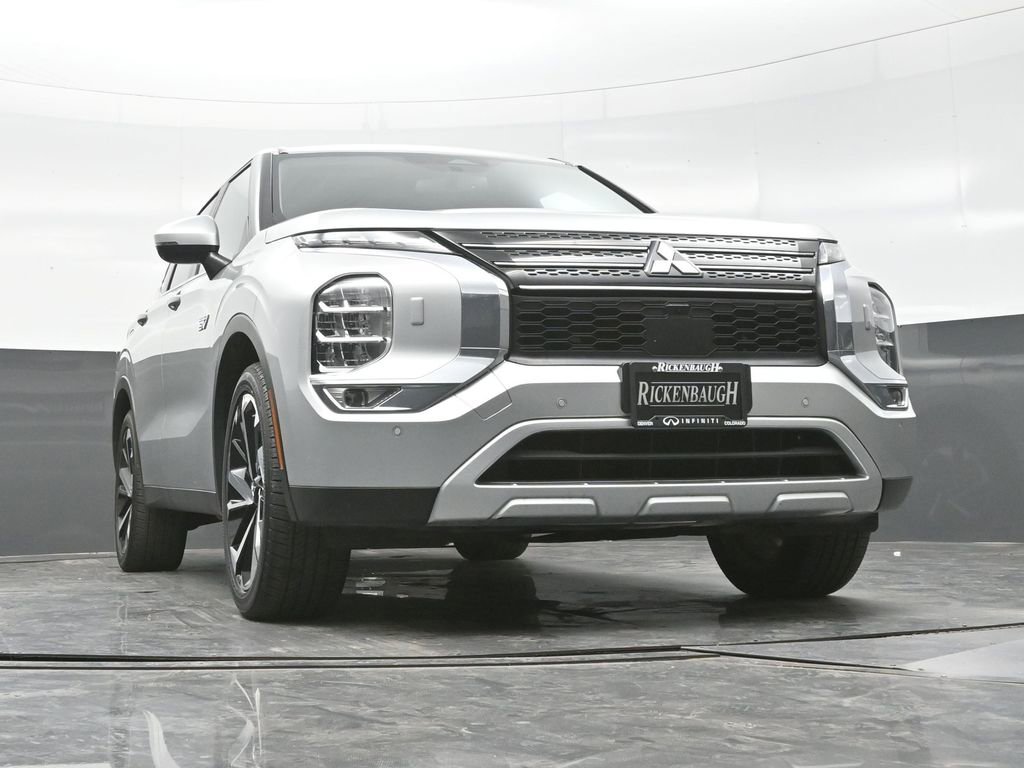 Used 2024 Mitsubishi Outlander SE image 30