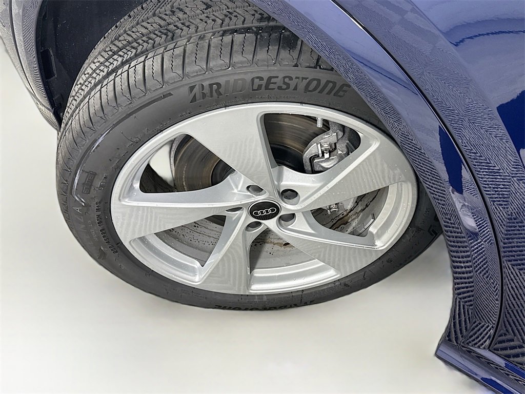 New 2025 Audi Q5 Prestige image 24