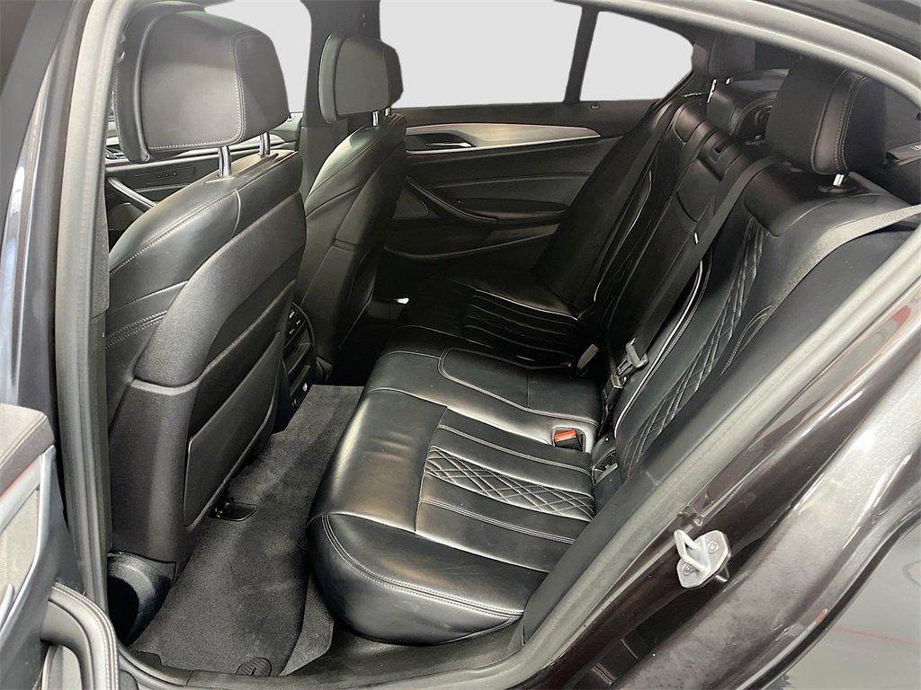 Used 2019 BMW M550i xDrive image 26