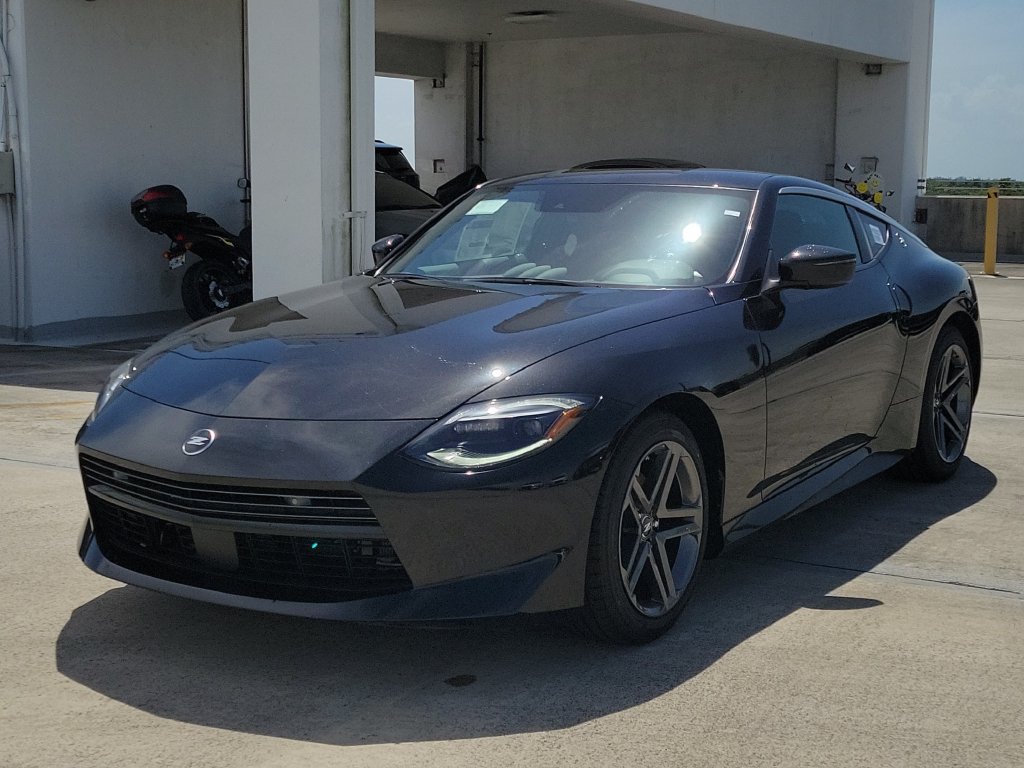 New 2027 Nissan Z Sport RWD image 3