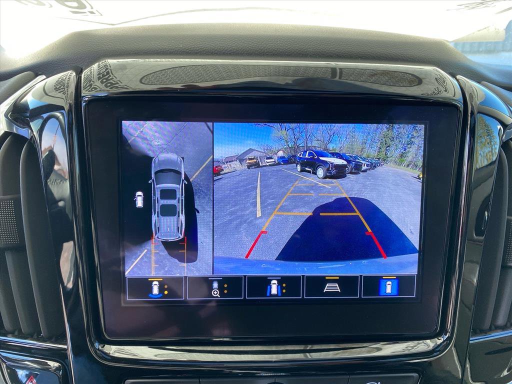 Used 2022 Chevrolet Traverse RS AWD/4WD image 17