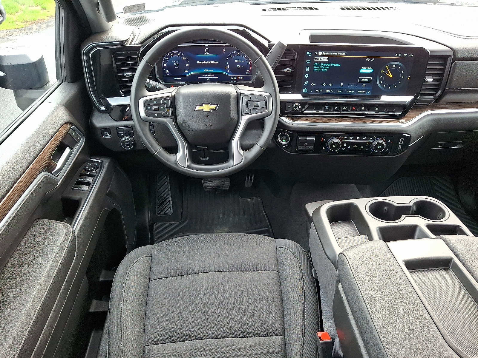 Used 2025 Chevrolet Silverado 2500 LT w/ Convenience Package AWD/4WD image 11