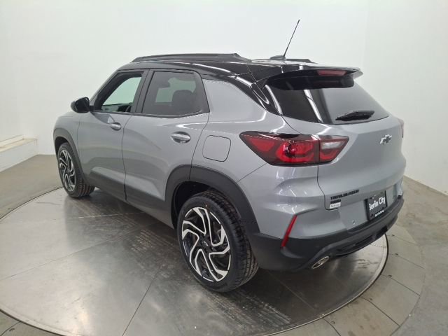 Used 2024 Chevrolet TrailBlazer RS w/ Convenience Package image 5