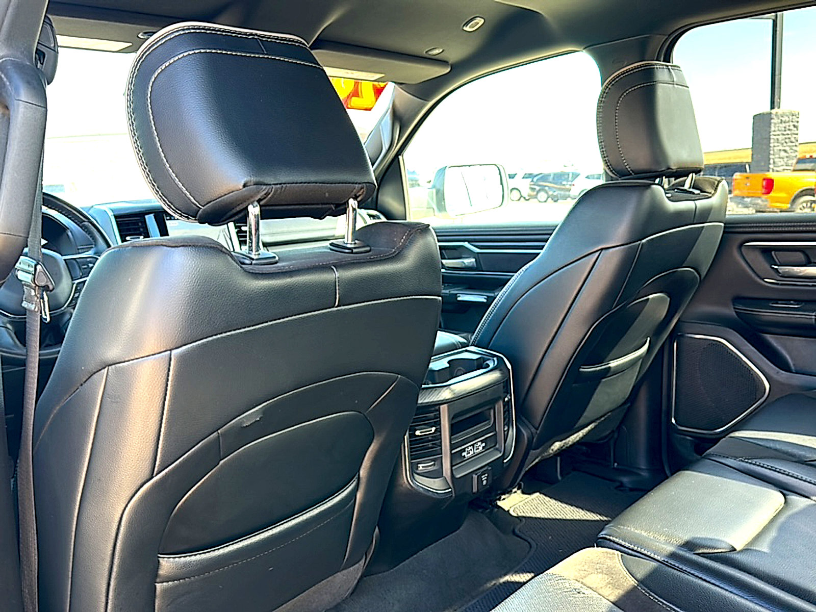 Used 2024 RAM 1500 Laramie image 17