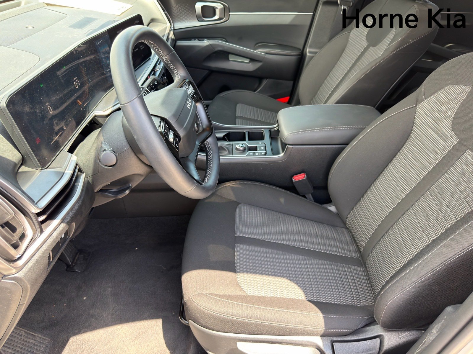 New 2026 Kia Sorento LX FWD image 9