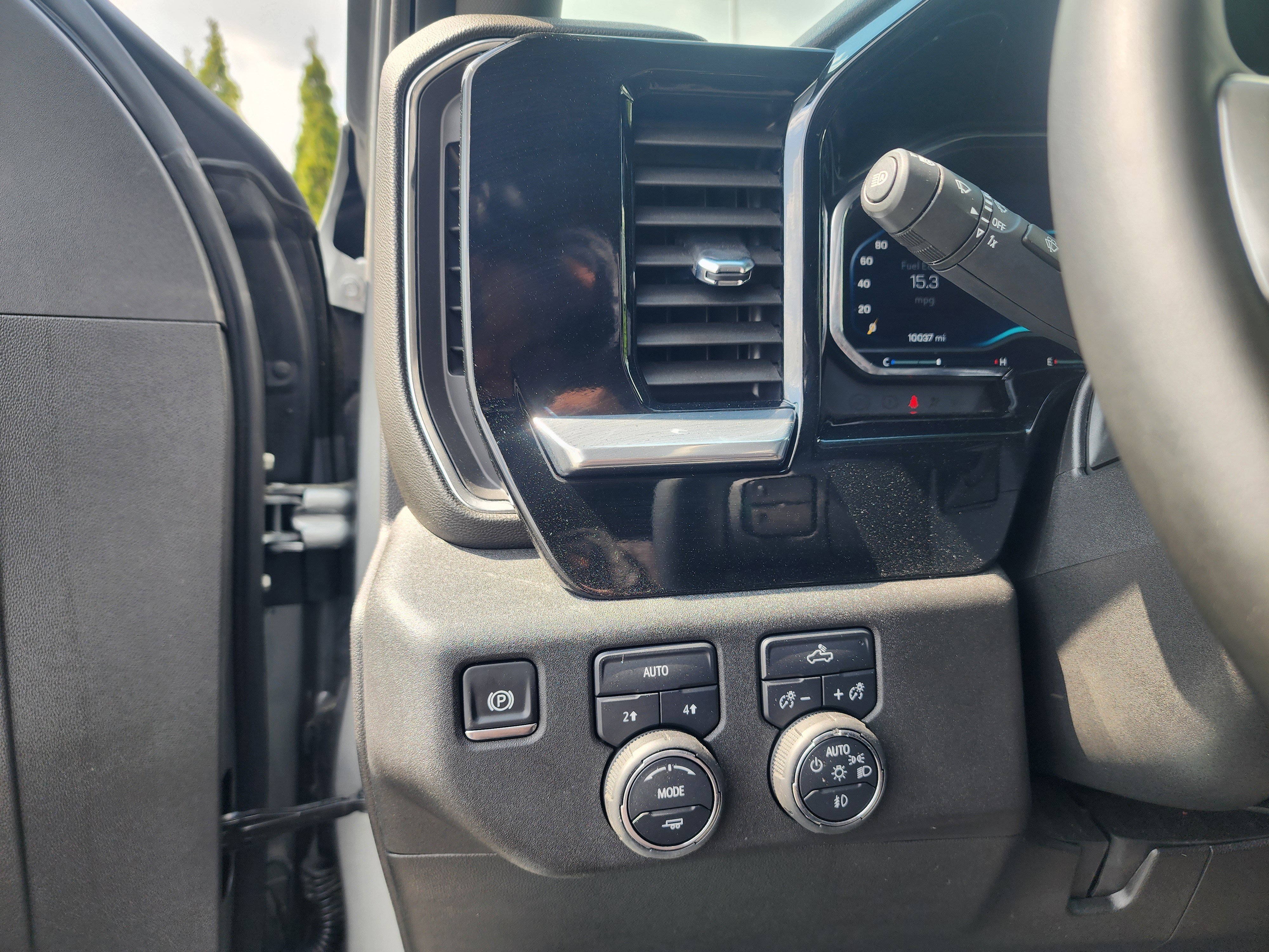 Used 2025 Chevrolet Silverado 1500 RST w/ Protection Package image 27