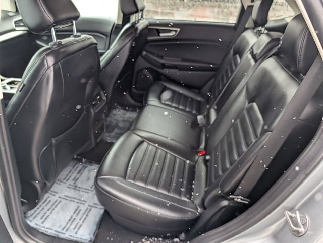 Used 2024 Ford Edge SEL image 17
