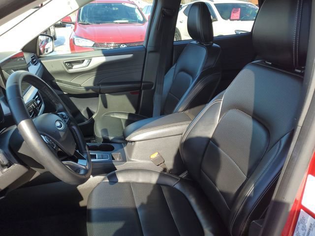 Used 2024 Ford Escape Platinum image 7