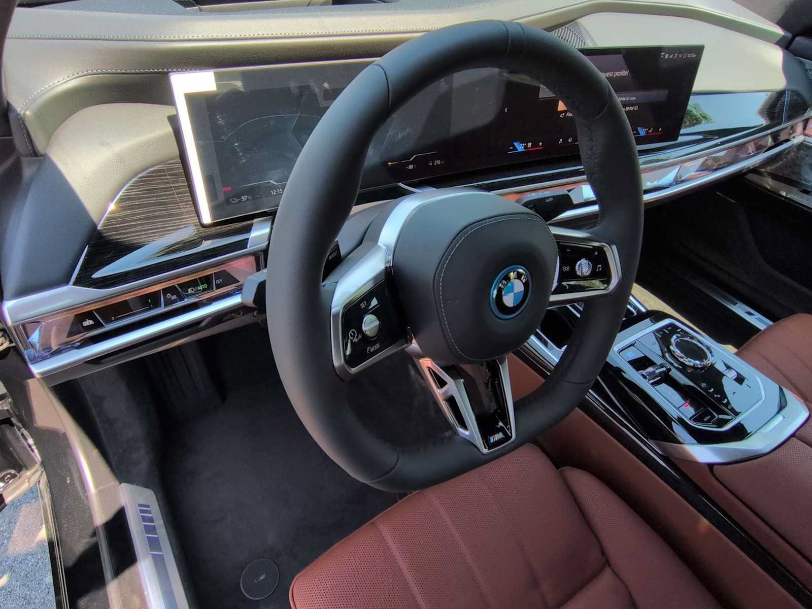 Used 2026 BMW i7 xDrive60 w/ Executive Package AWD/4WD image 10