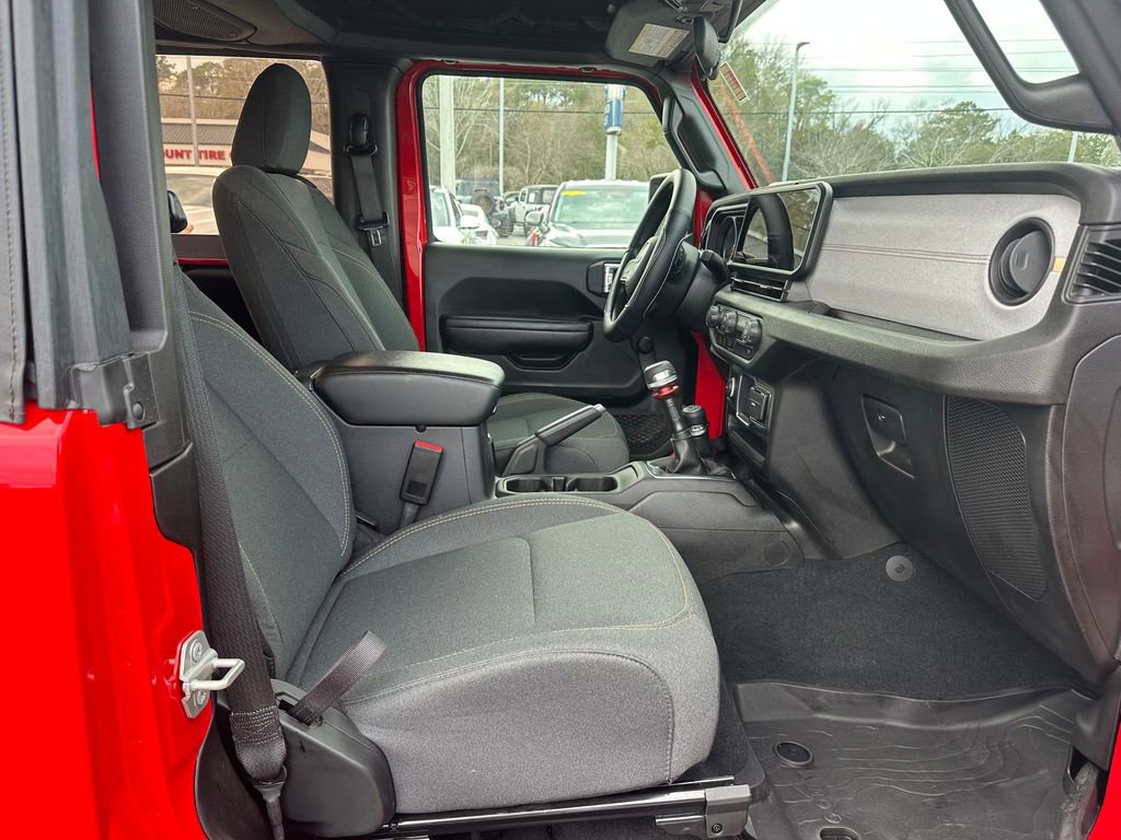 Used 2024 Jeep Wrangler Sport image 36