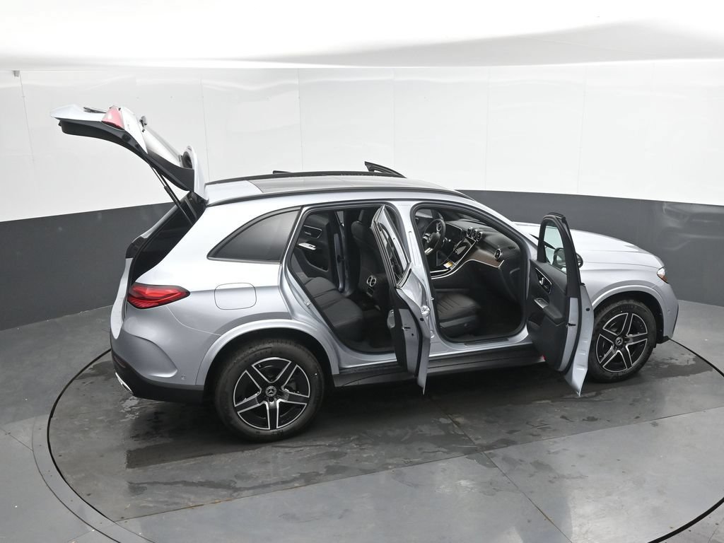 New 2026 Mercedes-Benz GLC 300 4MATIC image 41