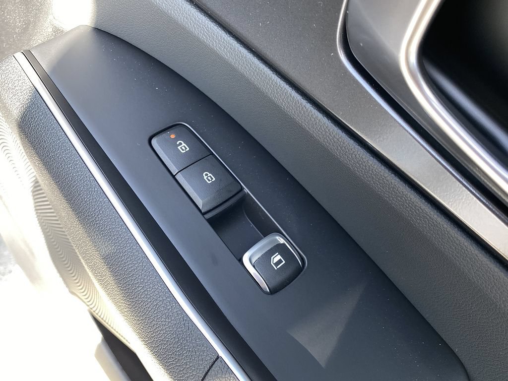 New 2026 Kia Sorento LX FWD image 24