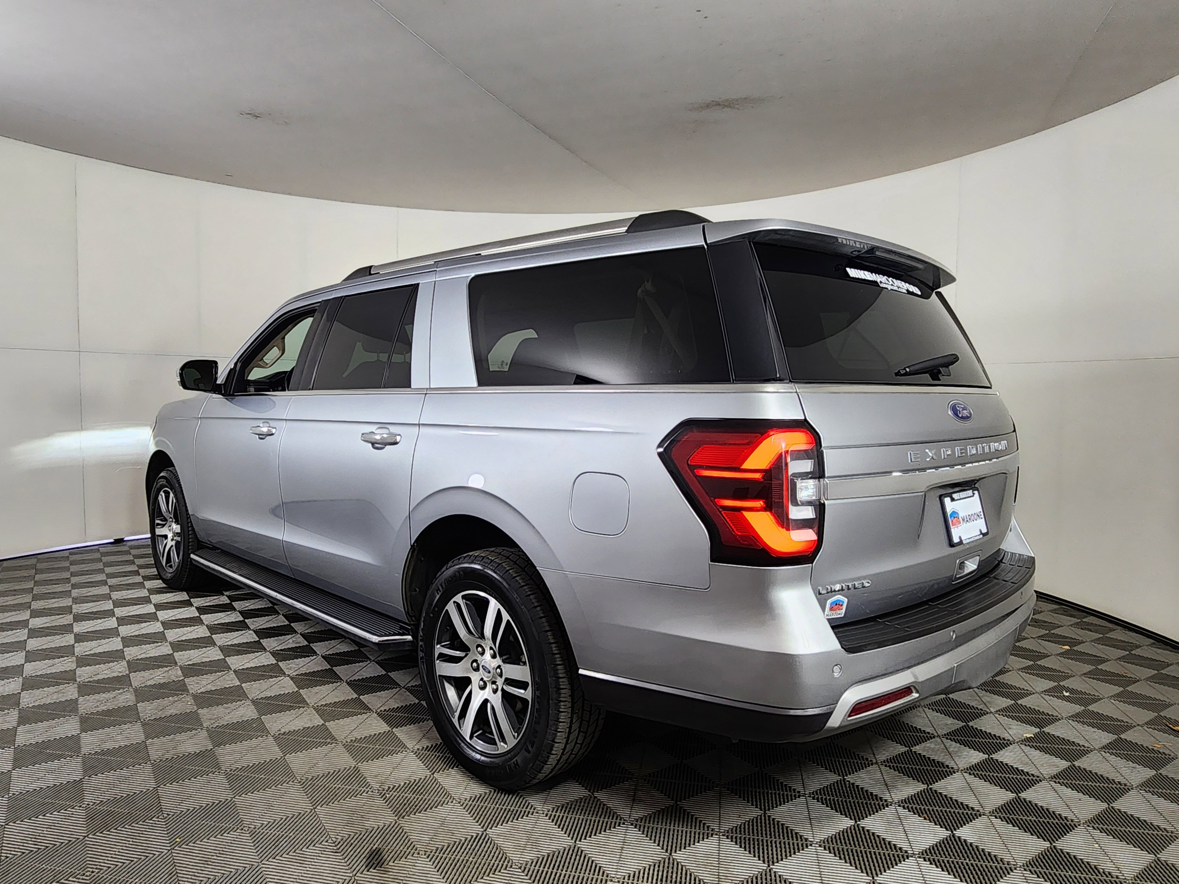 Certified 2023 Ford Expedition Max Limited image 5