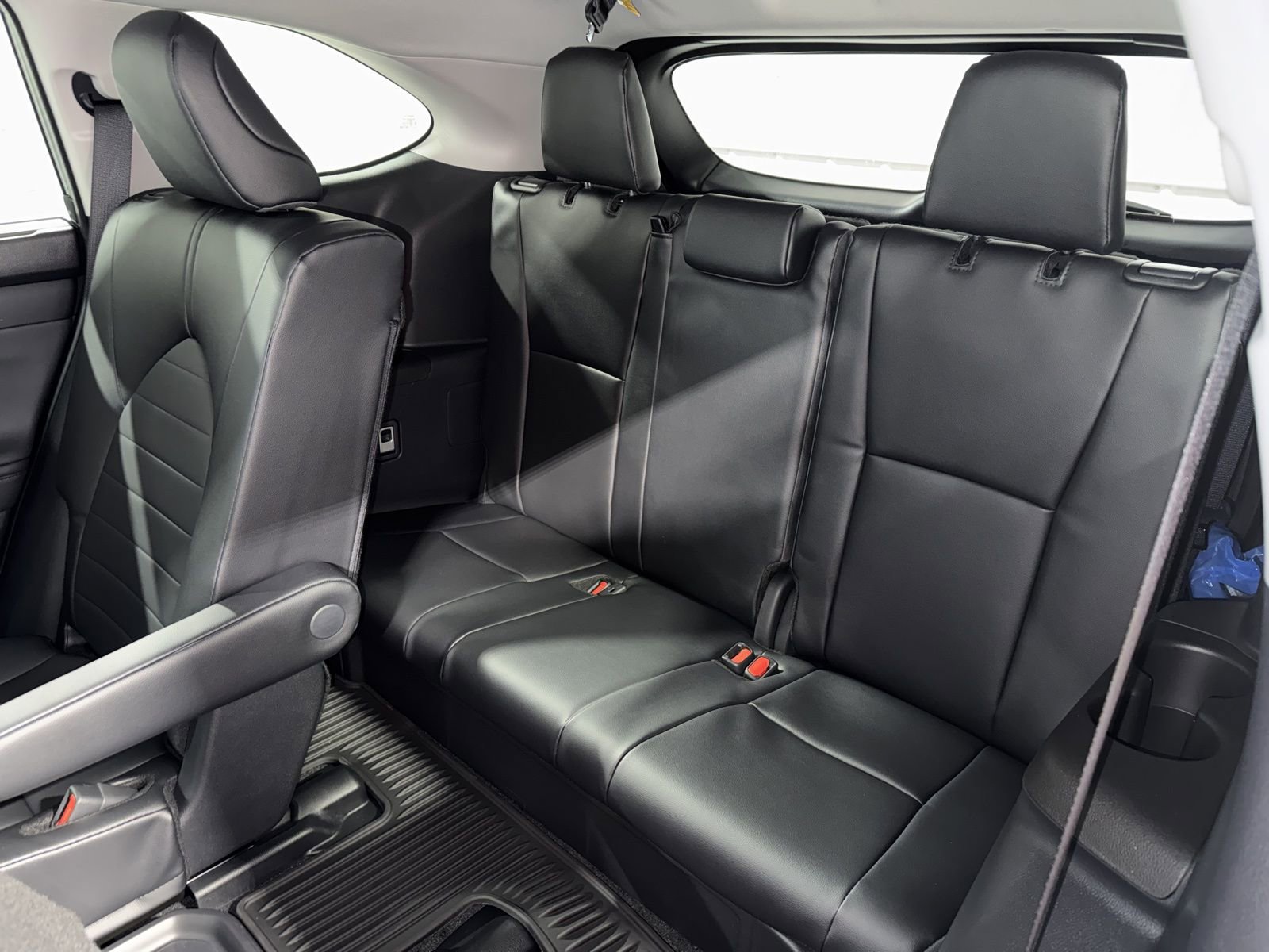 New 2026 Toyota Highlander XLE image 19