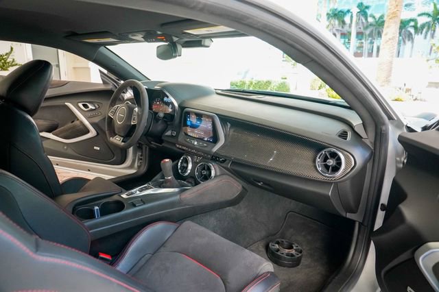 Used 2019 Chevrolet Camaro ZL1 image 69