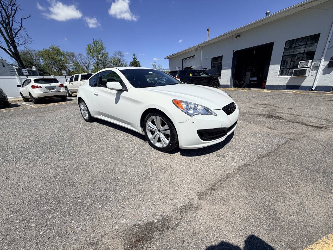 Used 2010 Hyundai Genesis 2.0T RWD image 7