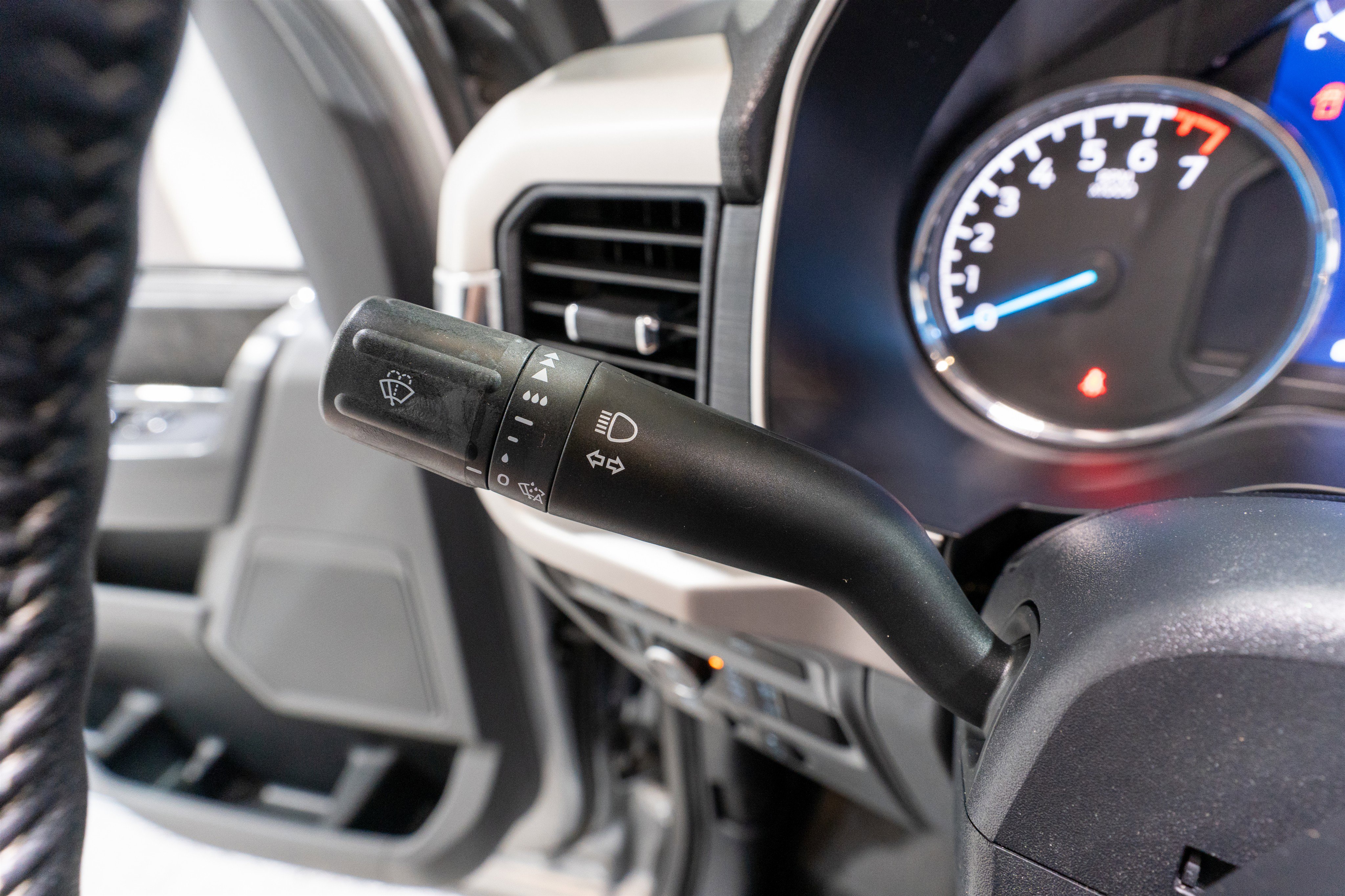 Used 2021 Ford F150 XLT w/ Equipment Group 302A High image 31