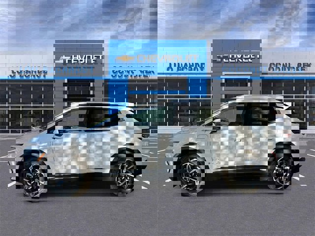 New 2026 Chevrolet Equinox EV LT image 5