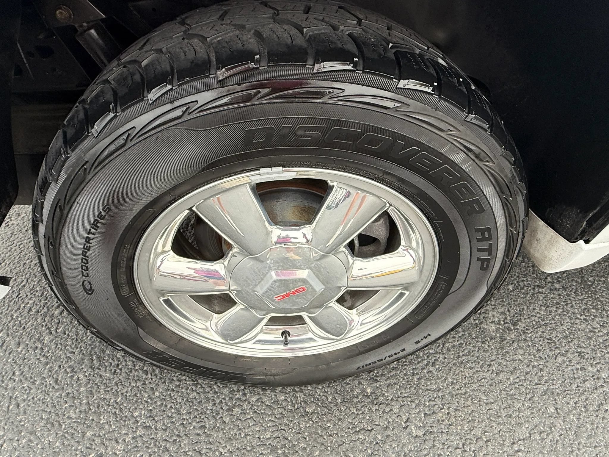 Used 2003 GMC Envoy SLE AWD/4WD image 18
