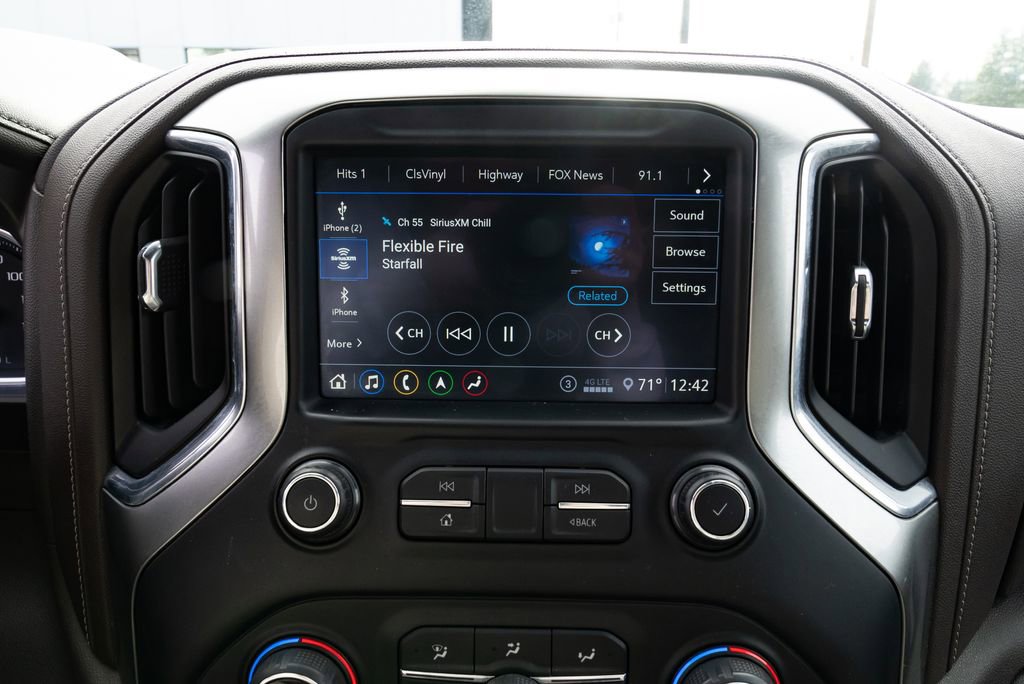 Used 2020 Chevrolet Silverado 1500 LTZ w/ LTZ Premium Package AWD/4WD image 14